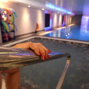 ホテル ザ コンチネンタル ヒースロー
